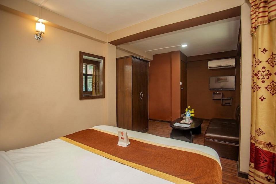 Divine Guest House Kathmandu Bagian luar foto